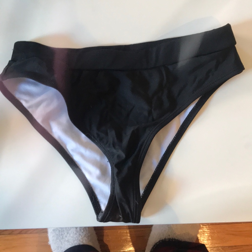 Zaful swimsuit bottom never worn